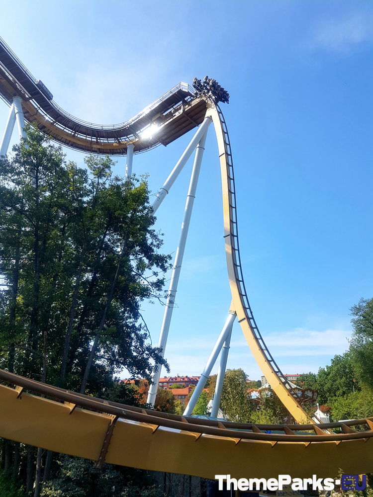 we-take-a-dive-on-valkyria-at-liseberg-reviews-theme-parks-eu